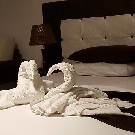 Hotel Livia 티라나 외부 사진