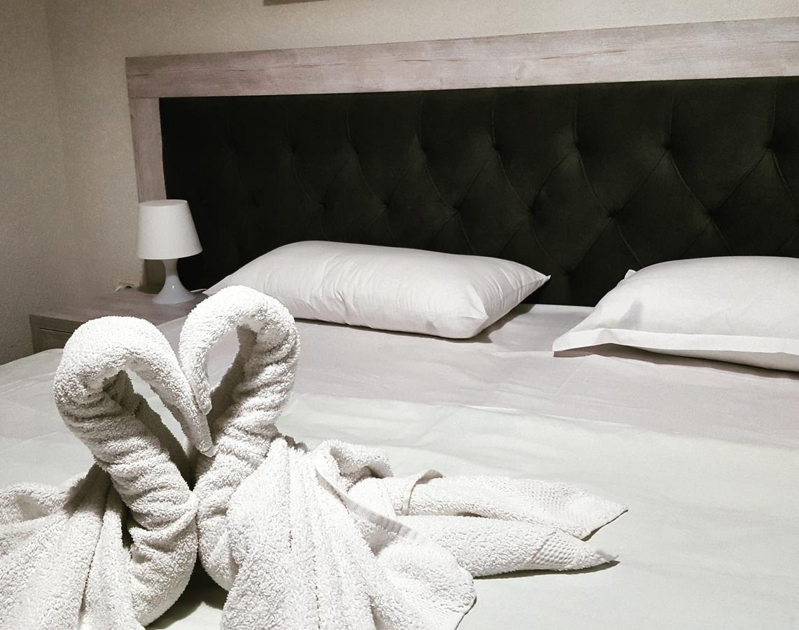 Hotel Livia 티라나 외부 사진